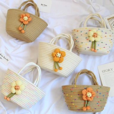 Túi Xách Nữ Vintage KOhats Đan Thủ Công Bông Hoa Xinh Xắn, Nhỏ Gọn, Màu Mới 59k