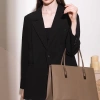 Túi Xách Tay Nữ Tote Da Công Sở Size 35 Đựng Laptop A4 - LADYSAM LDS2.305 1.115.000₫