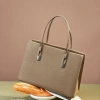 Túi Xách Tay Nữ Tote Da Công Sở Size 35 Đựng Laptop A4 - LADYSAM LDS2.305 1.115.000₫ 8
