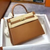 Túi xách tay size 25 fullbox - tặng khăn và móc treo, giảm còn 890.000₫ 3