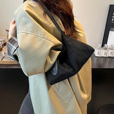 Túi xách tote nữ da lộn cổ điển đa màu - thiết kế công sở H505 giảm giá 115k 3 Túi xách tote nữ da lộn cổ điển đa màu - thiết kế công sở H505 giảm giá 115k 3