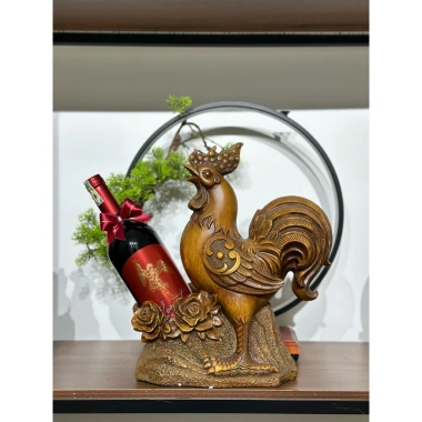 Tượng gà kèm kệ rượu vang - Đồ decor nội thất, giảm 21% chỉ 980.000 VND