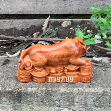 Tượng hổ linh vật tuổi Dần bộ 12 con giáp chất liệu gỗ hương - Giá chỉ 241.000₫
