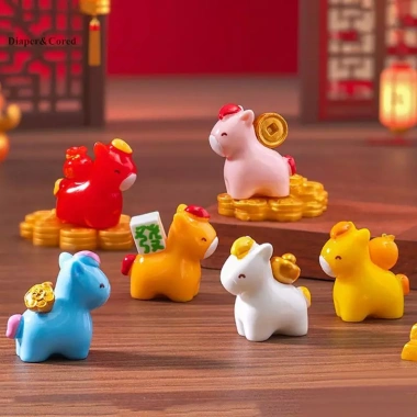 Tượng Ngựa May Mắn Nhỏ Hoạt Hình Năm Mới - Trang Trí Bàn Làm Việc, Phong Cảnh Vi Mô, Quà Tặng YTH, Giá Ưu Đãi 33.770₫