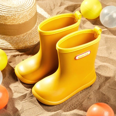 Ủng đi mưa Mario bé gái cao su EVA hồng êm chân nhẹ - Giảm giá 22% Ủng đi mưa Mario bé gái cao su EVA hồng êm chân nhẹ - Giảm giá 22%