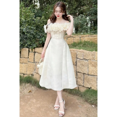 V416 RC404 Váy kem tafta xếp ngực siêu xinh – Trễ vai chảnh TH Hà Thanh, giá 479k