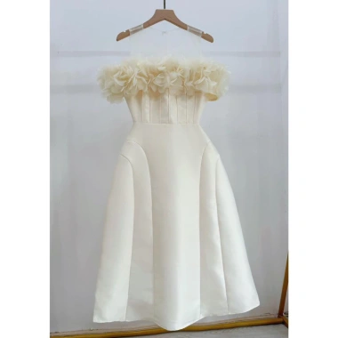 V416 Váy kem trễ vai cổ lưới dáng A xòe dài - CHÍNH HÃNG HALE Hà Thanh Boutique, chất Tafta, giảm giá 469k