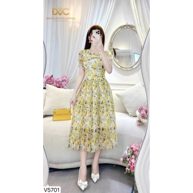 V5.701 Váy hoa nhí vàng dáng xòe dập ly nữ tính - Dolce Viva Colection - Đầm công sở voan 510k