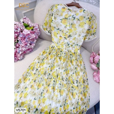 V5.701 Váy hoa nhí vàng dáng xòe dập ly nữ tính - Dolce Viva Colection - Đầm công sở voan 510k 4 V5.701 Váy hoa nhí vàng dáng xòe dập ly nữ tính - Dolce Viva Colection - Đầm công sở voan 510k 4
