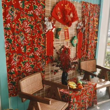 Vải Con Công Decor Tết 2.026 – Phông chụp ảnh, Background Tết, 39.000đ TiTi Decor