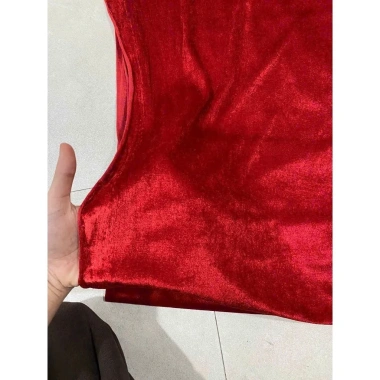 Vải nhung đỏ tươi khổ 1.5m - Phông nền tiệc cưới, Noel, Tết giá 61.000đ 4