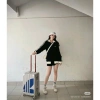 Vali Das Chính Hãng Size 20/22 Trắng Logo Xanh Giá 1,800,000 VNĐ Siêu Nhẹ Bền 7