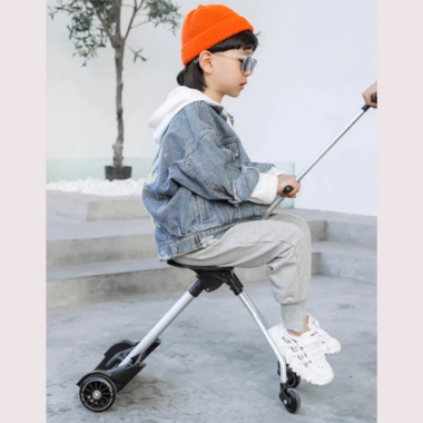 Vali du lịch bé ngồi sân bay, valy xe kéo có ghế khóa, giá ưu đãi 2.25 triệu