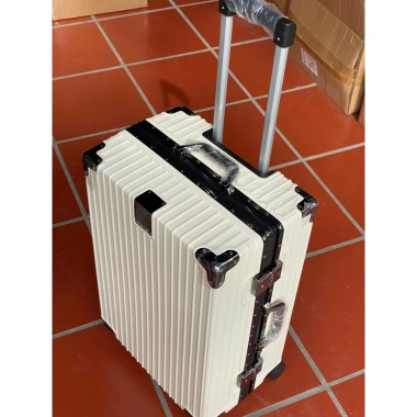 Vali du lịch cao cấp khung nhôm khóa sập 20/24/28 inch bịt góc Giá 355.000 VND