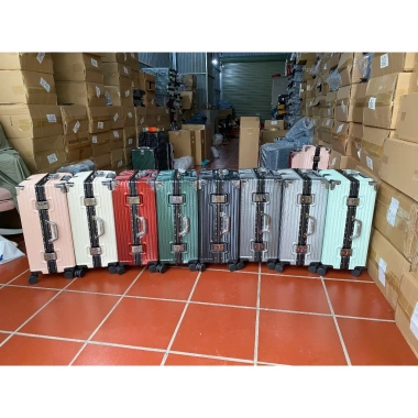 Vali du lịch cao cấp khung nhôm khóa sập 20/24/28 inch bịt góc Giá 355.000 VND