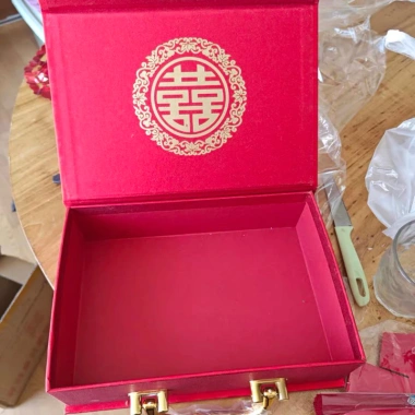 Vali Đựng Tiền Cưới Sang Trọng Quà Cưới Độc Đáo Vali Nạp Tài và Vàng Cưới Đẹp Giá 224.878 VNĐ