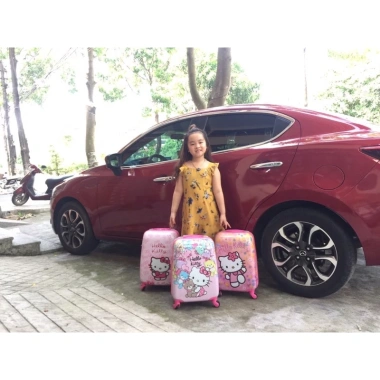 Vali trẻ em hình mèo Kitty size 18 inch 2 mặt du lịch, giảm giá còn 319.000 VNĐ