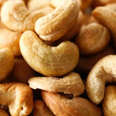 Vàng Hạt Điều Rang Ít Muối 500g - Nguyên hạt, Tróc vỏ, Túi hút không, Quà Tết