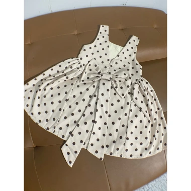 Váy bé gái 12-38kg màu nâu nhạt lụa bi mango nơ xinh, phù hợp bé tròn - 122.120₫ 3