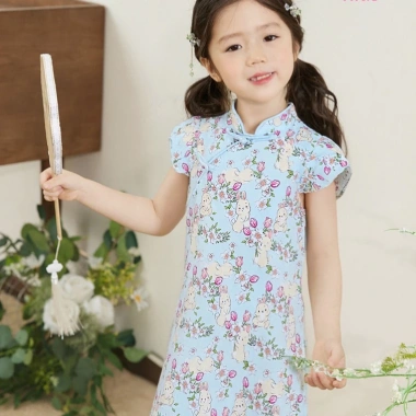 Váy Bé Gái Cổ Tàu Cài Chéo Khuy Tay Cánh Tiên – Trung Hoa Thanh Lịch 195.840₫ 2