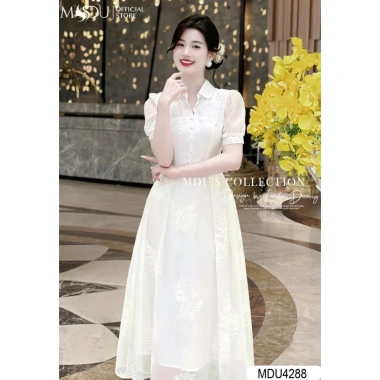 Váy công sở MDU4.288 tơ hoa thêu nổi, hàng cúc ngọc đính đá – Giá ưu đãi 749.000₫