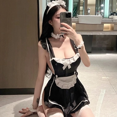Váy cosplay hầu gái đen đính khuy 5.389 - Giá 125.000đ, thiết kế chi tiết, thoải mái