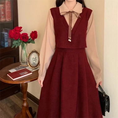 Váy dài sơ mi Korean màu trơn retro, tay dài & ngắn, dễ thương - 69,420₫ 3 Váy dài sơ mi Korean màu trơn retro, tay dài & ngắn, dễ thương - 69,420₫ 3