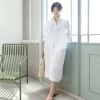 Váy Đầm Sơ Mi Suông Trơn Xẻ Tà Cài Nút Tay Bí Lỡ Túi Công Sở Thanh Lịch Giá 269,100₫