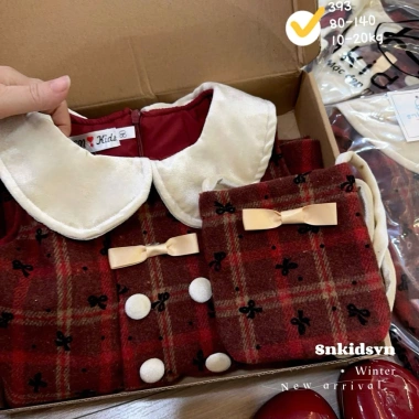 Váy đỏ xinh bé gái 9-20kg kèm túi Noel Tết, đi học, đi chơi, Giá 185.000₫ 3