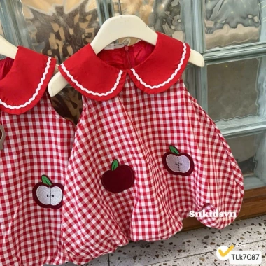 Váy hè bé gái caro dáng bí phồng thêu hình táo - size 10-20kg, giá ưu đãi 129k