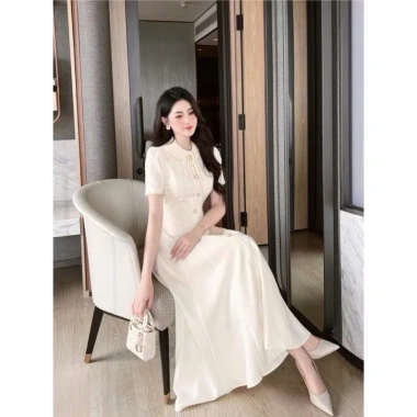 Váy kem dài cài nút thanh lịch cho công sở, xòe nhẹ tôn sang trọng, giá chỉ 378.000 VND