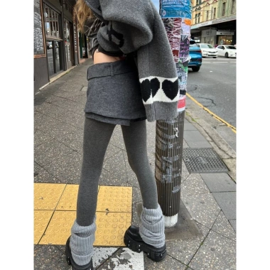 Váy len dệt kim ngắn Hot Girl Culottes thắt lưng rộng, nửa dài - giảm 20%