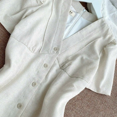 Váy Linen Cổ V Cài Nút Dáng Dài Thanh Lịch Phù Hợp Đi Làm và Đi Chơi Giá 265k