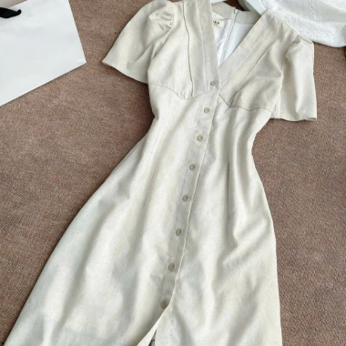 Váy Linen Cổ V Cài Nút Dáng Dài Thanh Lịch Phù Hợp Đi Làm và Đi Chơi Giá 265k