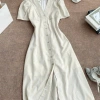 Váy Linen Cổ V Cài Nút Dáng Dài Thanh Lịch Phù Hợp Đi Làm và Đi Chơi Giá 265k 6