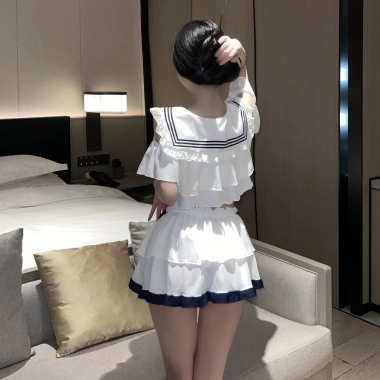 Váy ngủ cosplay học sinh 2 mảnh đính nơ cổ vải cảm - Giá ưu đãi 139k, giá gốc 169.580