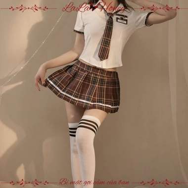 Váy Ngủ Cosplay Sexy Nữ Học Sinh Cao Cấp Gợi Cảm Kèm Cà Vạt Huy Hiệu - LALA HONEY