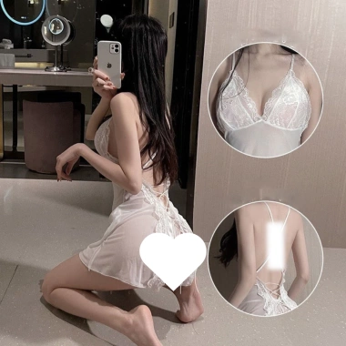 Váy ngủ hai dây ren xuyên thấu xẻ sau sexy kèm quần chip VN-807-1 giá 185.000 VND