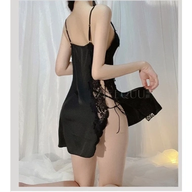 Váy ngủ hai dây satin sexy cao cấp - Đầm mặc nhà gợi cảm, quyến rũ, lụa mềm, giá ưu đãi 189.000₫