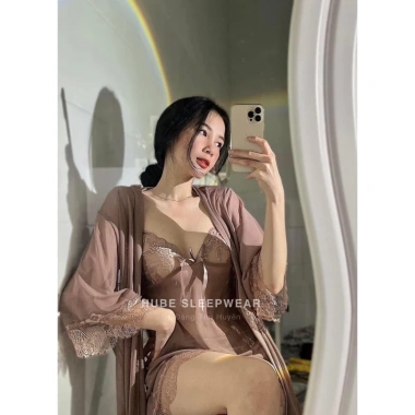 Váy ngủ Loại 1 kèm áo choàng voan mỏng nơ ngực sexy - Xíu Sleepwear A75 giá 225.000 VND 7 Váy ngủ Loại 1 kèm áo choàng voan mỏng nơ ngực sexy - Xíu Sleepwear A75 giá 225.000 VND 7