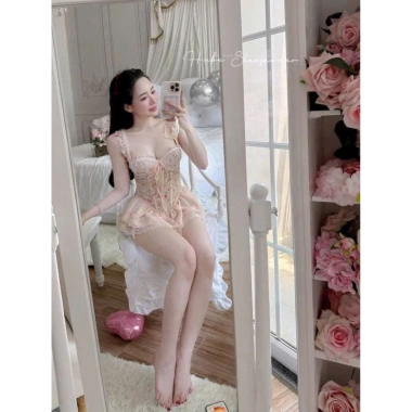 Váy ngủ lụa ren cao cấp cổ mút hoa nhí tiểu thư Giá ưu đãi 345k Hube Sleepwear 3 Váy ngủ lụa ren cao cấp cổ mút hoa nhí tiểu thư Giá ưu đãi 345k Hube Sleepwear 3