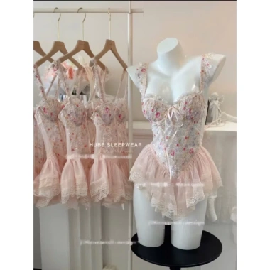 Váy ngủ lụa ren cao cấp cổ mút hoa nhí tiểu thư Giá ưu đãi 345k Hube Sleepwear 11 Váy ngủ lụa ren cao cấp cổ mút hoa nhí tiểu thư Giá ưu đãi 345k Hube Sleepwear 11