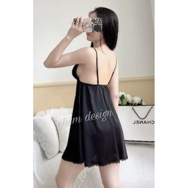 Váy ngủ lụa satin đen gắn nơ ngực xinh xắn - Giá chỉ 119.000đ, giảm tới 33%