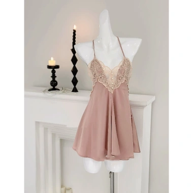 Váy ngủ sexy HT179 ren xẻ ngực, lụa dáng xòe quyến rũ - Giá chỉ 192.000₫