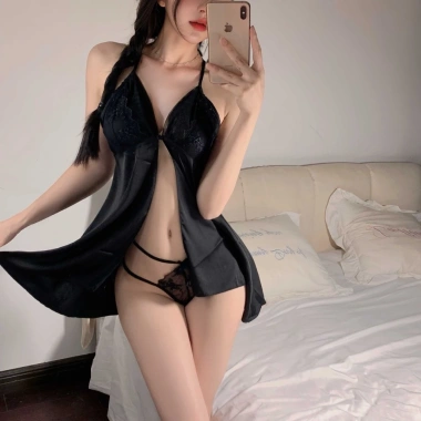 Váy ngủ sexy lụa cao cấp quần chip xinh - đầm mặc nhà gợi cảm 248.666₫