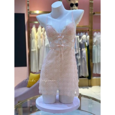 Váy Ngủ Voan Ren Hoa Hồng Cao Cấp Eo Nơ Buộc Có Mút Ngực - Hube Sleepwear 355.000₫ 4