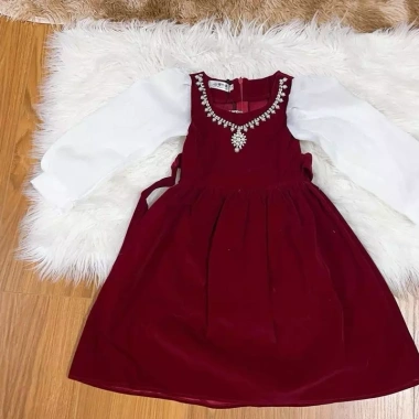 Váy nhung công chúa bé gái Tết Noel sang chảnh, size 15-50kg, giảm giá 210.000₫ 7 Váy nhung công chúa bé gái Tết Noel sang chảnh, size 15-50kg, giảm giá 210.000₫ 7