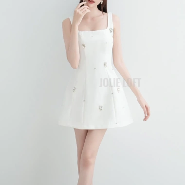 Váy nữ dự tiệc đính đá Almira Dress JOLIE LOFT: Đầm ngắn sang trọng, giảm giá 760.492 VND 3 Váy nữ dự tiệc đính đá Almira Dress JOLIE LOFT: Đầm ngắn sang trọng, giảm giá 760.492 VND 3