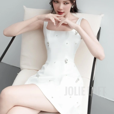 Váy nữ dự tiệc đính đá Almira Dress JOLIE LOFT: Đầm ngắn sang trọng, giảm giá 760.492 VND