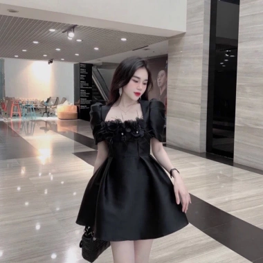 Váy Nữ Dự Tiệc Tacta Sang Chảnh Đính Hoa Ngực Tay Bồng - Giá ưu đãi 354.000đ